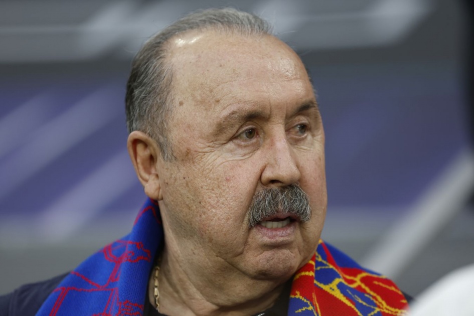 Валерий Газзаев высказался о номинации Матвея Сафонова на приз лучшего вратаря года